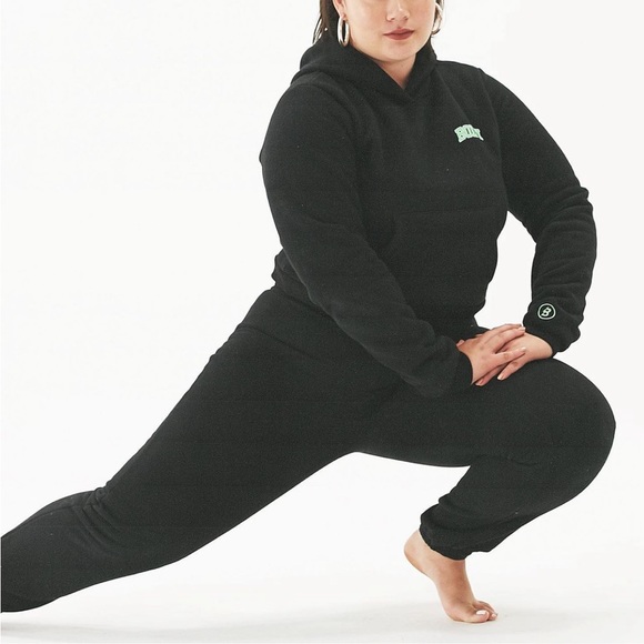 BODY by Raven Tracy Green Sweatpants - Picture 2 of 3